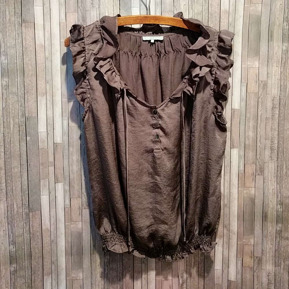 Violet and Claire ruffle top